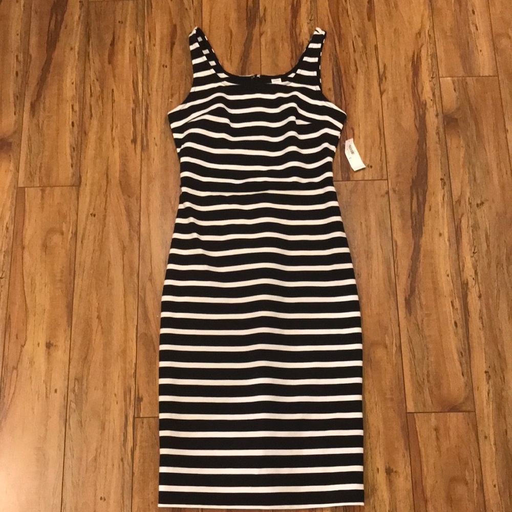 Old Navy midi stripped dress
